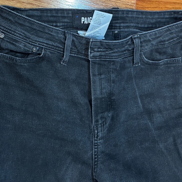 PAIGE Claudine Raw Hem Flare in Slater size 30 Washed Black bootcut/ flare jeans - Picture 6 of 6